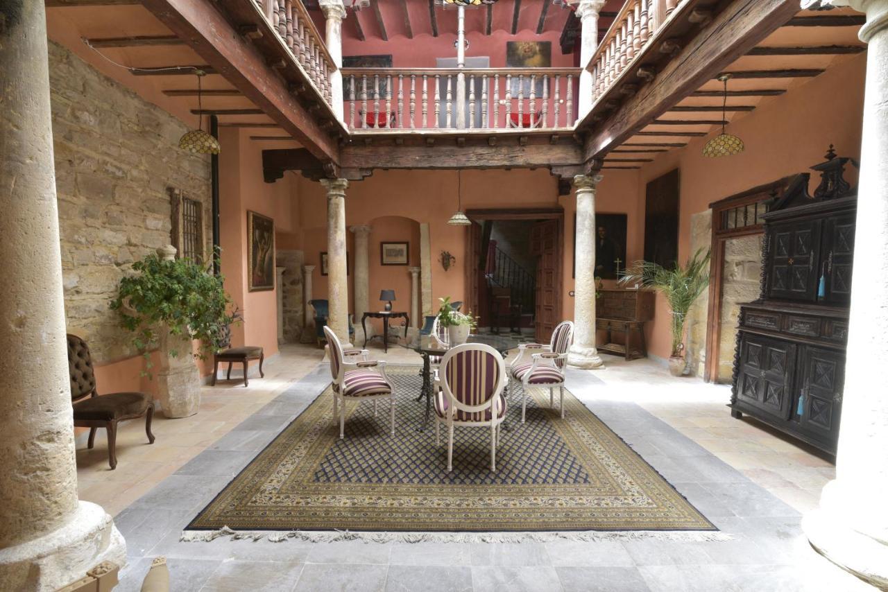Casa Palacio El Caballero De Malta Ubeda  Bagian luar foto